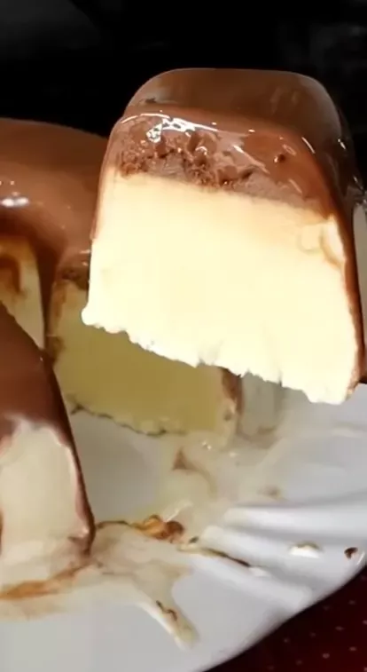 Pudim Sorvete de Leite Ninho com Ganache